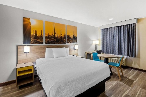 Days Inn by Wyndham Tucson Airport - image 11