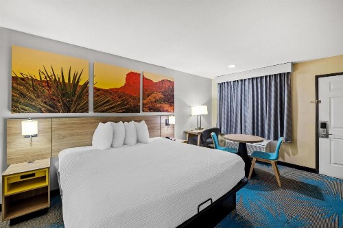 Days Inn by Wyndham Tucson Airport - image 24