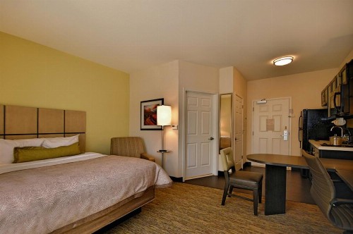 Candlewood Suites Tucson an IHG Hotel - image 14