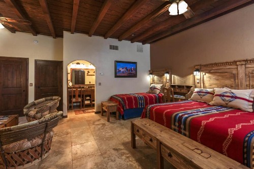 White Stallion Ranch - image 2