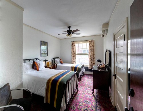 Hotel Congress - image 3