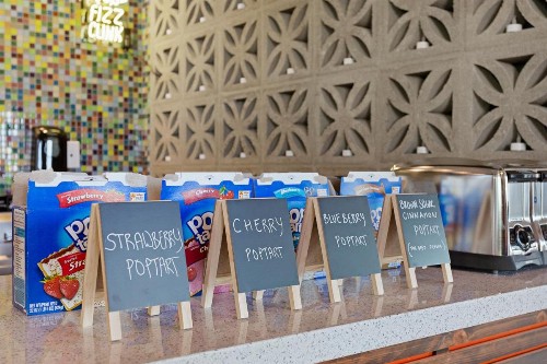 Hotel McCoy - Art Coffee Beer Wine - image 36