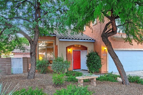 Stylish Southwest 2 BR by Casago - image 1