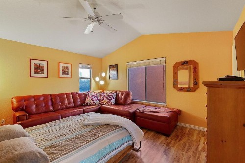 Stylish Southwest 2 BR by Casago - image 5