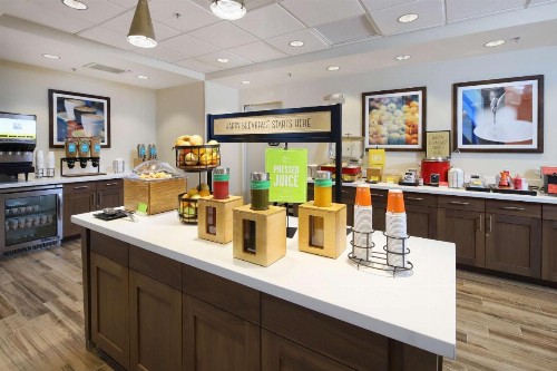 Hampton Inn Suites Tucson Tech Park - image 15