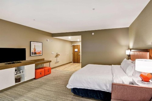 Hampton Inn Suites Tucson Tech Park - image 4