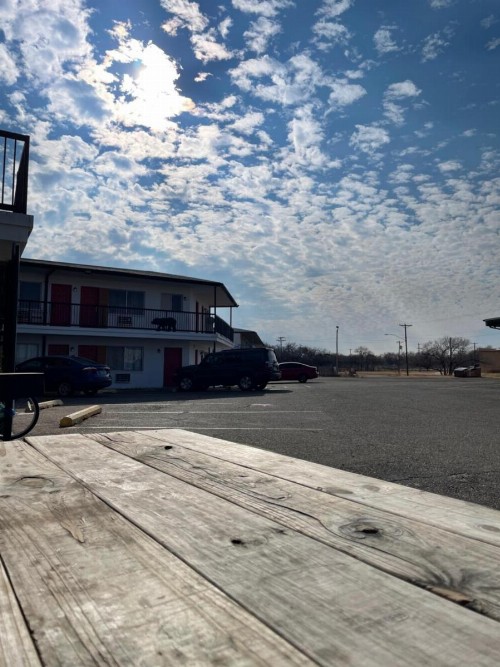 Bright Morning Motel - image 11