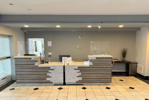 La Quinta by Wyndham Tulare - image 3