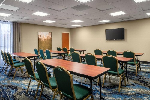 Fairfield Inn & Suites by Marriott Visalia Tulare - image 14