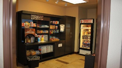 Candlewood Suites Tulsa - image 10