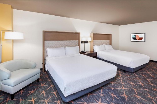 Holiday Inn Hotel & Suites Tulsa South an IHG Hotel - image 23