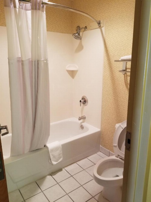 Days Inn by Wyndham Tulsa Central - image 12