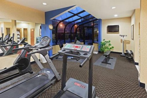 Days Inn by Wyndham Tulsa Central - image 17