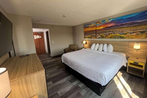 Days Inn by Wyndham Tulsa Central - image 6
