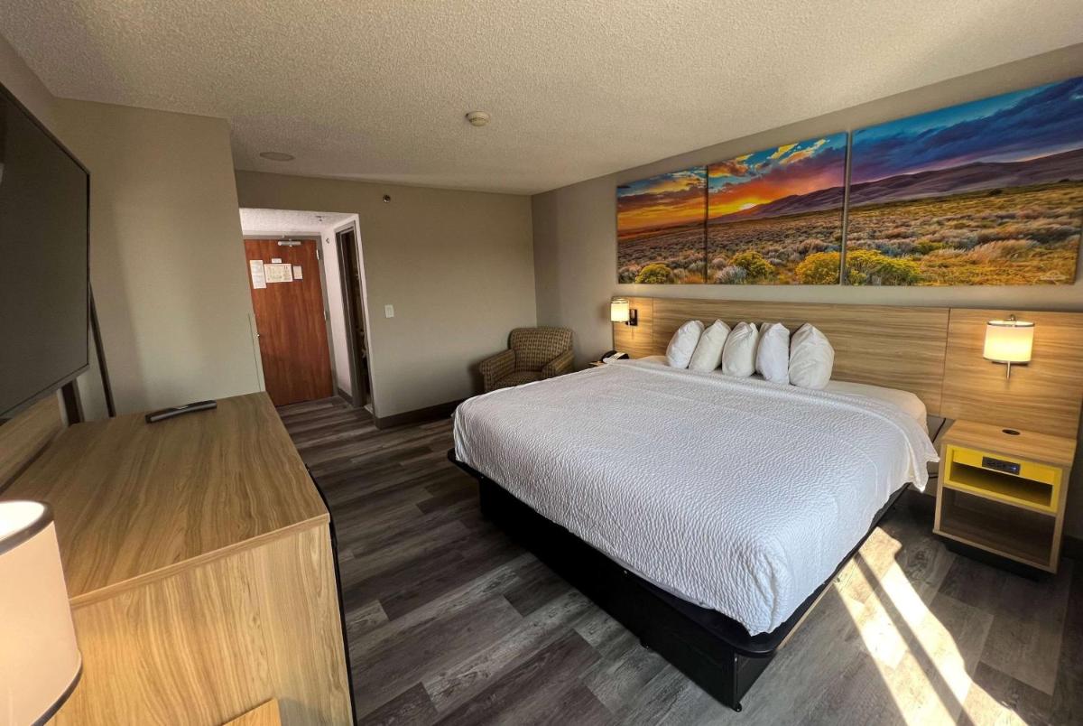 Days Inn by Wyndham Tulsa Central - image 6