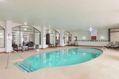 Embassy Suites Tulsa - I-44 - image 26