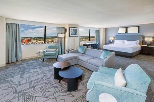 DoubleTree by Hilton Tulsa Downtown - image 21