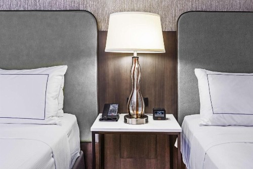 DoubleTree by Hilton Tulsa Downtown - image 33