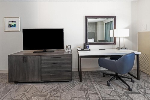 DoubleTree by Hilton Tulsa Downtown - image 49