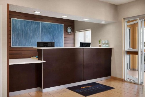 Baymont by Wyndham Tulsa - image 5