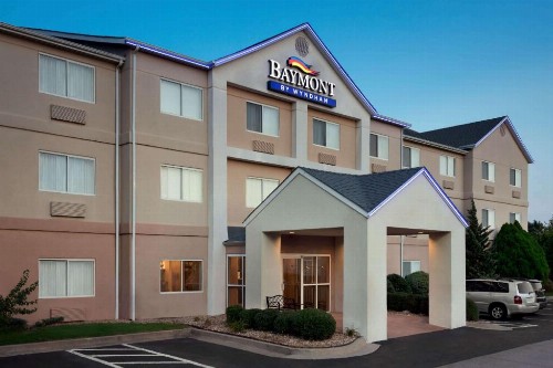 Baymont by Wyndham Tulsa - image 9