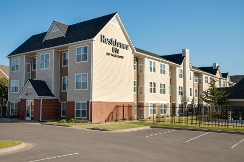 Residence Inn by Marriott Tulsa South - image 3