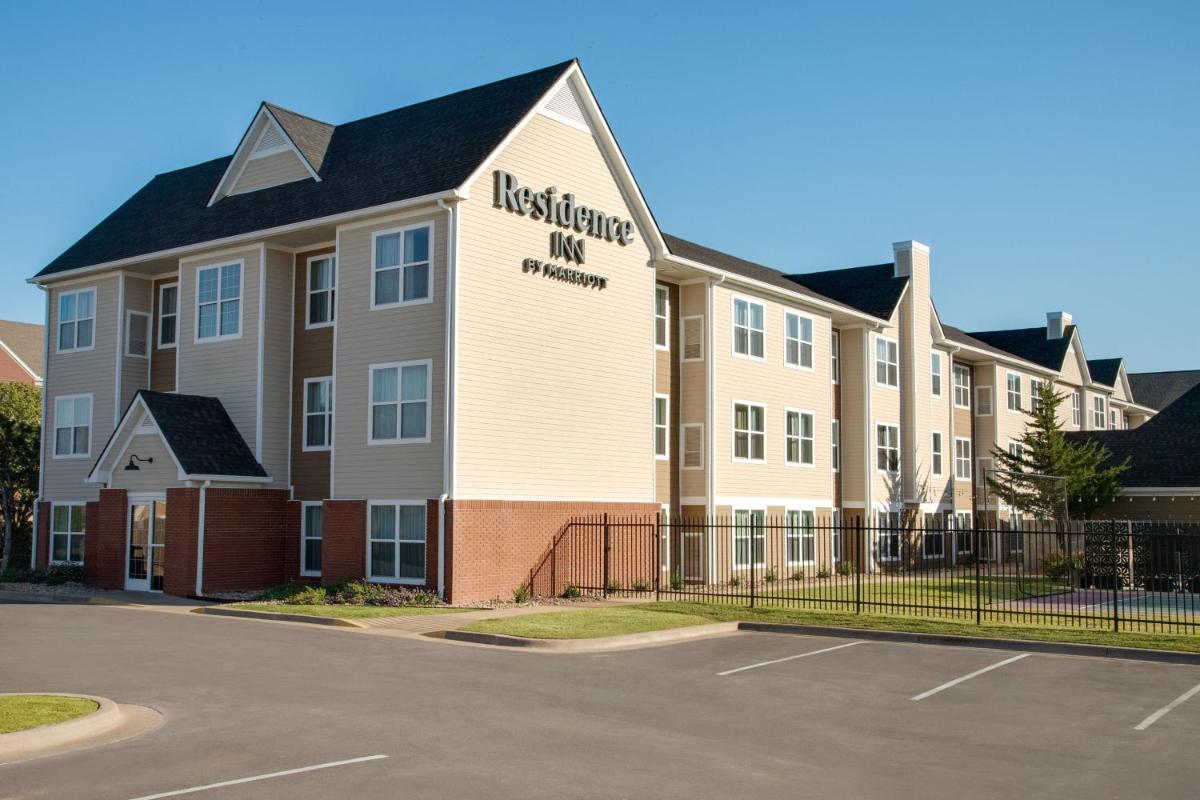 Residence Inn by Marriott Tulsa South - image 3