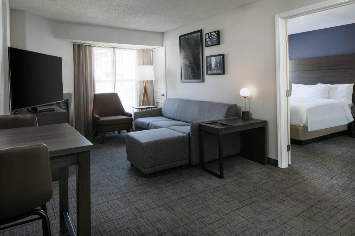 Residence Inn by Marriott Tulsa South - image 7