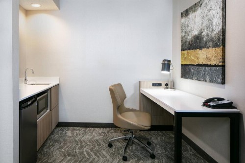 SpringHill Suites by Marriott Tulsa - image 10