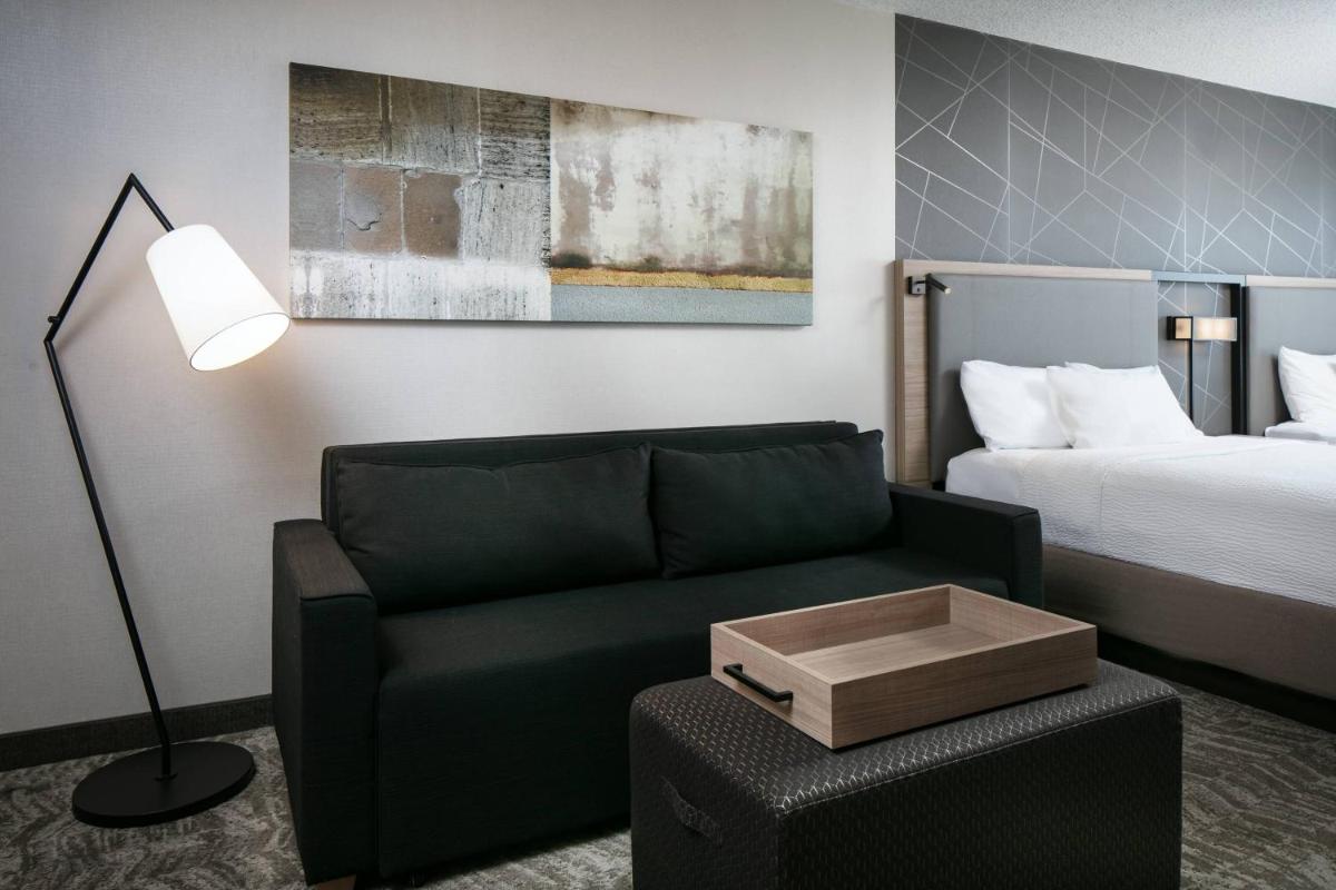 SpringHill Suites by Marriott Tulsa - image 6