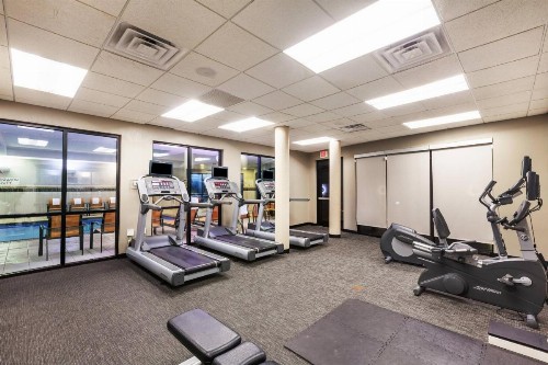 Courtyard by Marriott Tulsa Woodland Hills - image 19