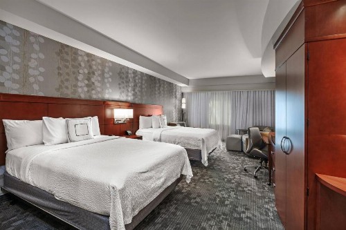 Courtyard by Marriott Tulsa Woodland Hills - image 25