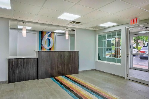 Motel 6 Tulsa Ok - Central - image 28