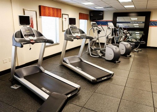 Hampton Inn & Suites Tulsa/Tulsa Hills - image 15