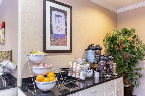 Comfort Inn South Tulsa - Woodland Hills - image 14