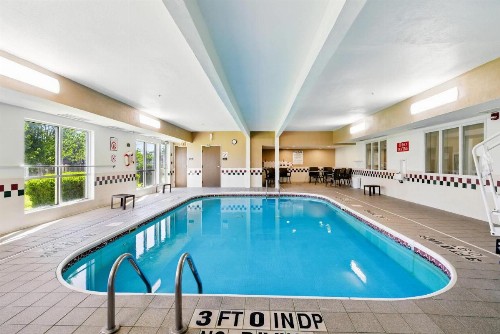 Comfort Inn South Tulsa - Woodland Hills - image 35