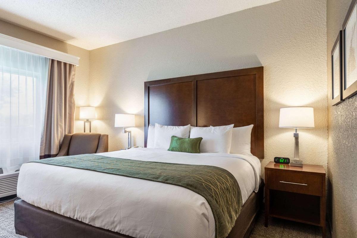 Comfort Inn South Tulsa - Woodland Hills - image 7