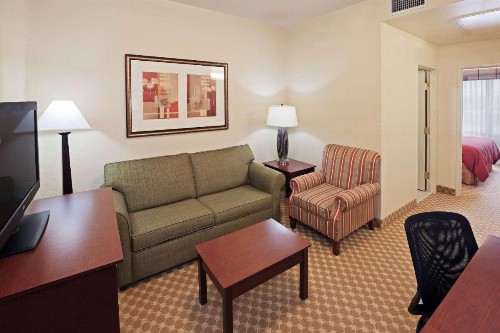 Country Inn & Suites by Radisson Tulsa OK - image 29