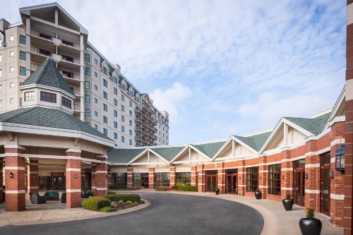 Renaissance Tulsa Hotel & Convention Center - image 15