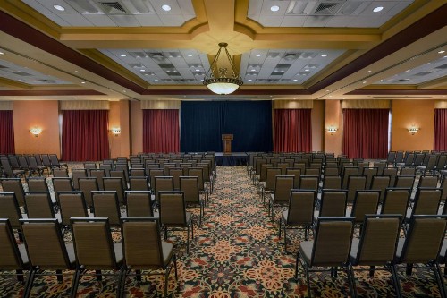 Renaissance Tulsa Hotel & Convention Center - image 19