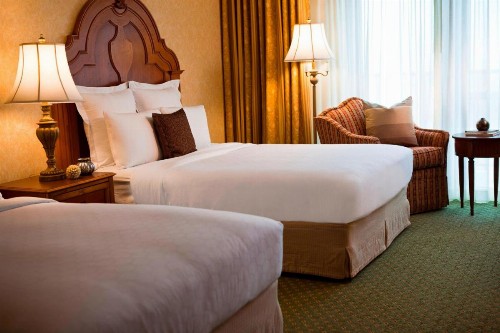 Renaissance Tulsa Hotel & Convention Center - image 38