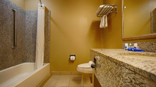 Best Western Plus Tulsa Woodland Hills Hotel and Suites - image 11