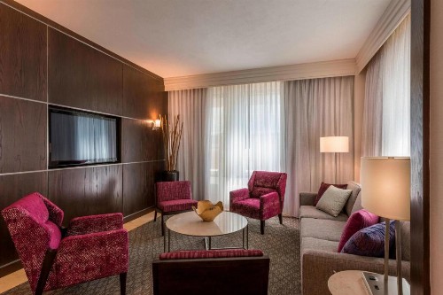Courtyard by Marriott Tulsa Downtown - image 8