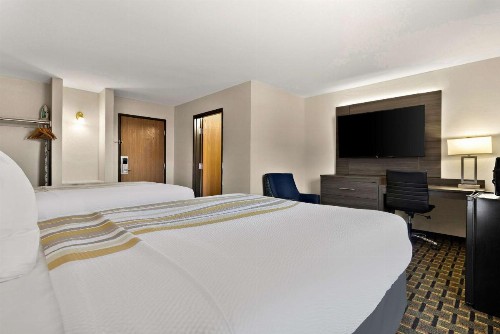 SureStay Plus Hotel by Best Western Tulsa East - image 14