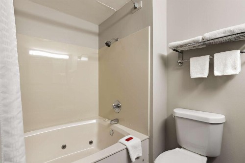 SureStay Plus Hotel by Best Western Tulsa East - image 18