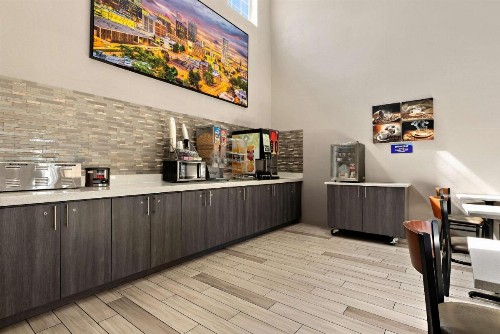 SureStay Plus Hotel by Best Western Tulsa East - image 6