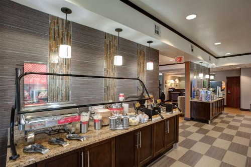 Hampton Inn Tulsa Sand Springs - image 12