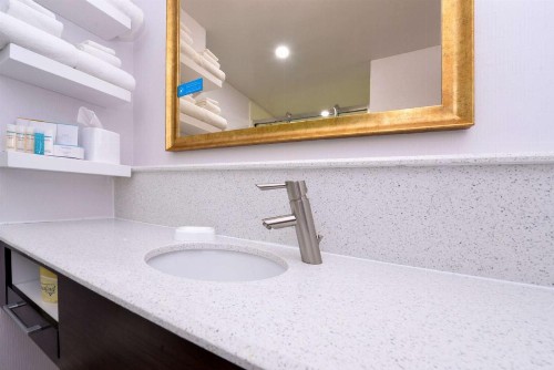 Hampton Inn Tulsa Sand Springs - image 40