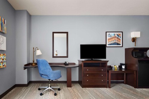 Hampton Inn & Suites Tulsa South Bixby - image 9