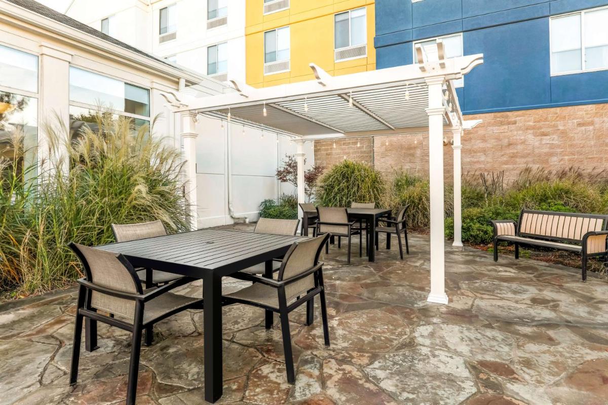 Hilton Garden Inn Tulsa South - image 3